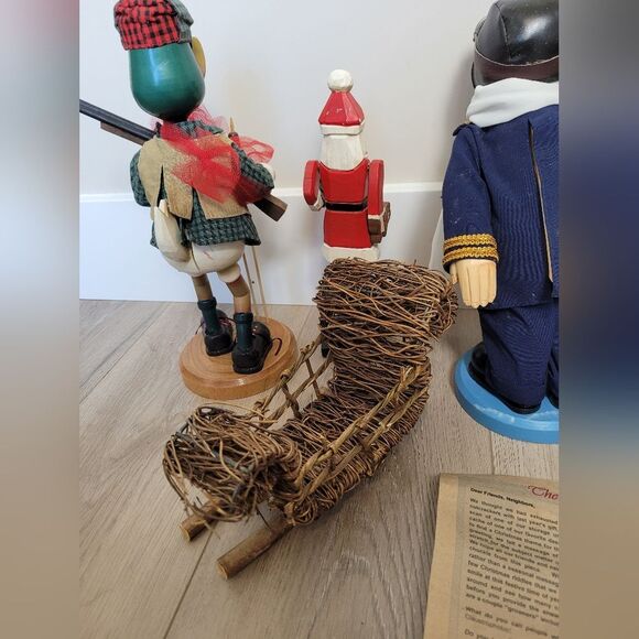Zims Heirloom Collectibles Bulk Set Hockey Wine Pilot Duck Santa Christmas Decor - Picture 13 of 14
